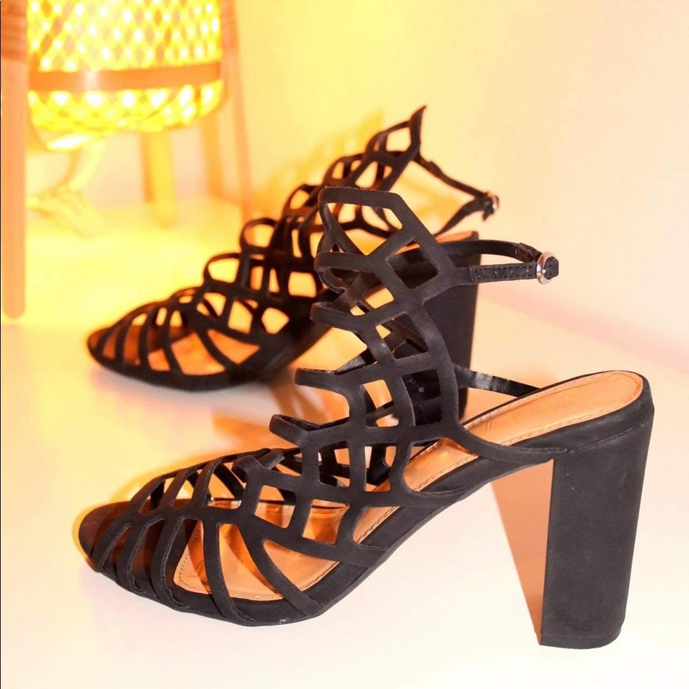 Black heels